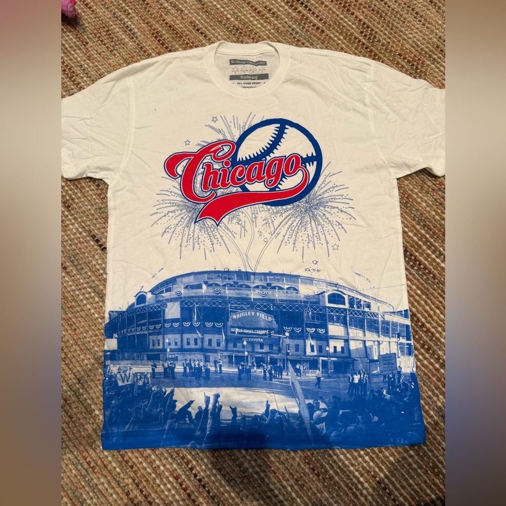 Chicago Cubs shirt